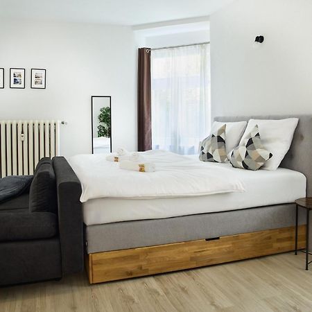 Idee Living City-Apartment - Terrasse - Netflix Mannheim Bagian luar foto
